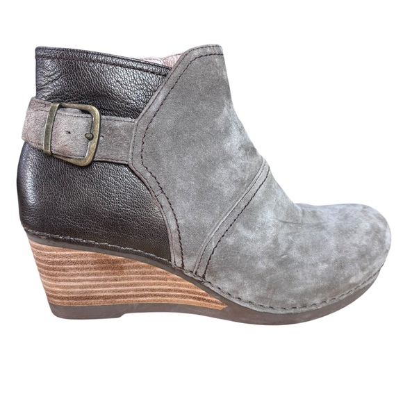 Dansko Shirley Wedge Leather/Suede Ankle Boots in Taupe – Sz 38 (US 8) - Picture 5 of 13
